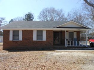 1340 Kings Pointe Dr, Sumter, SC 29154