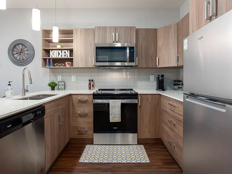 41 Athapaskan Dr — Photo 26