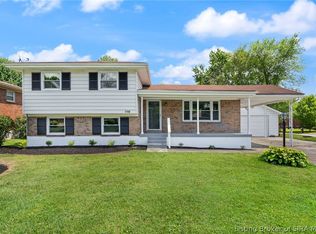1708 Birchbark Ln, Jeffersonville, IN 47130