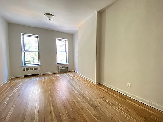 1st image of 48 E End Ave #4