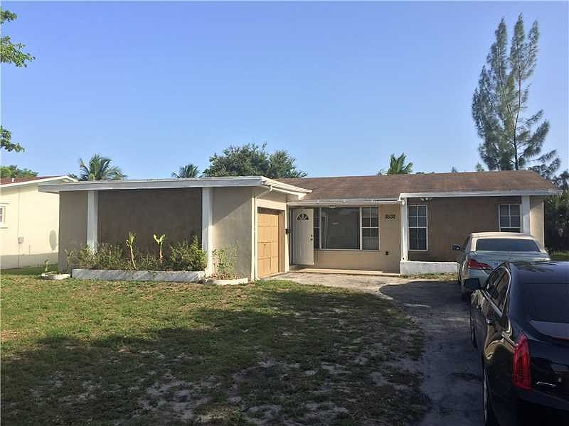 1st image of 8532 Windsor Dr
