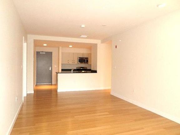 5th image of 650 Albany St #308
