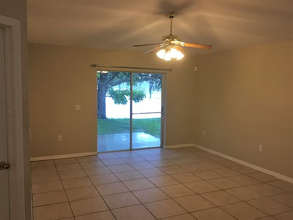 4th image of 16675 Corner Cove Way