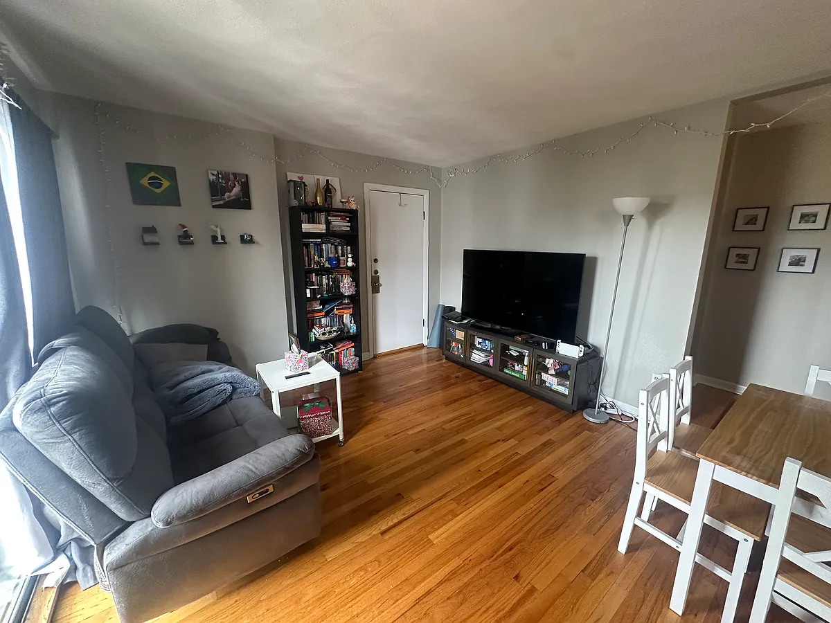 Building Photo - 1480 Commonwealth Ave #16