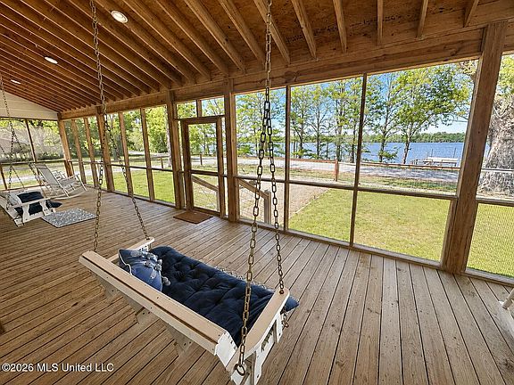 2nd image of 1238 Moon Lake Rd