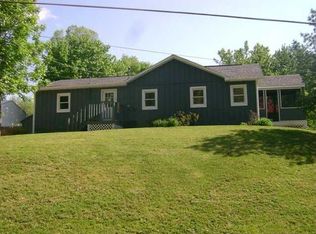 6087 W Cedar Dr, Knightstown, IN 46148
