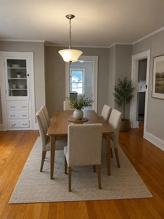 3 bed, 1.0 bath, 1426 sqft, $2,000 — Photo 4