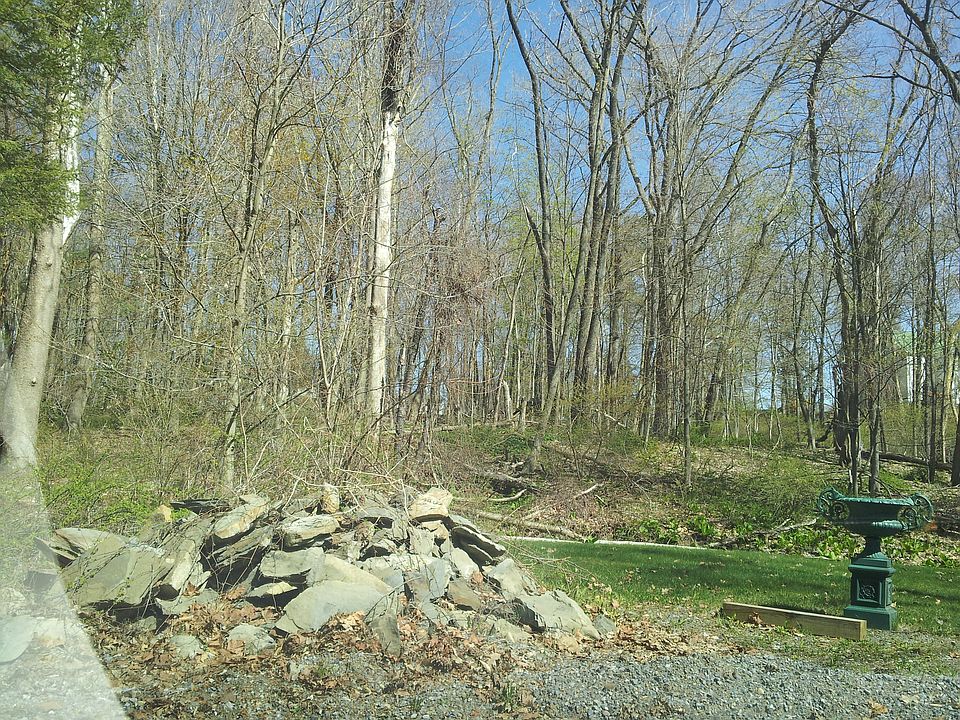 1st image of 25 Park Pl