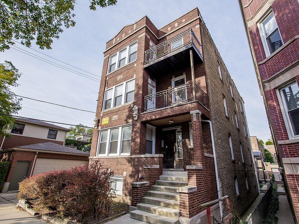 1st image of 1914 N Wood St #Gdn