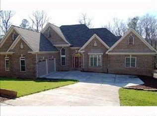 104 Rich Neck Rd, Williamsburg, VA 23185