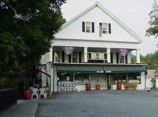 12 Main St, Brookline, NH 03033