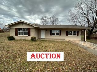 107 Will Morgan Dr, Muldrow, OK 74948