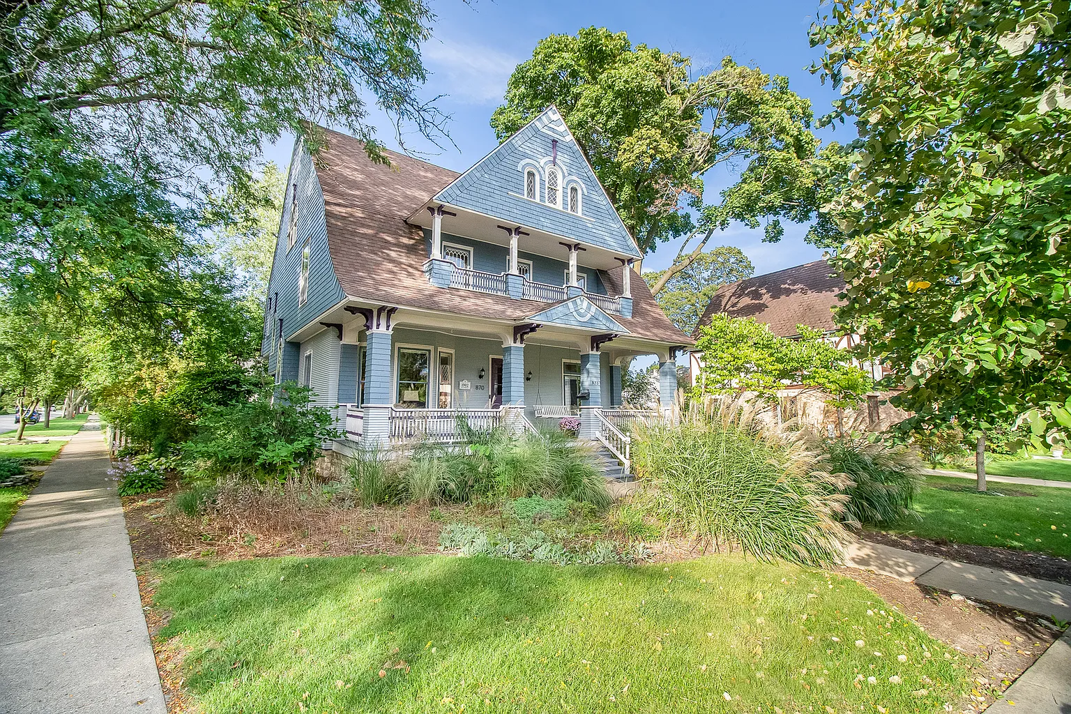 870 W Highland Ave photo 1