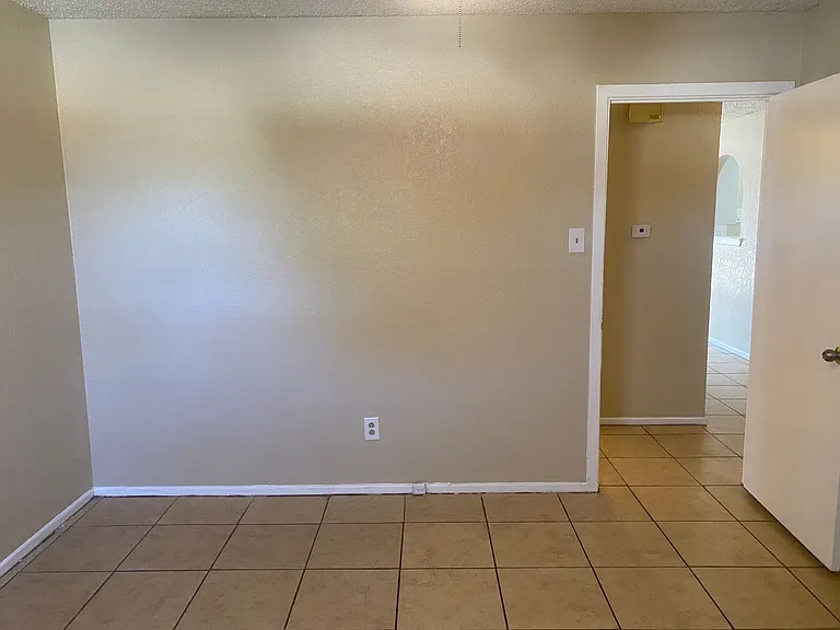 3417 83rd Dr — Photo 11
