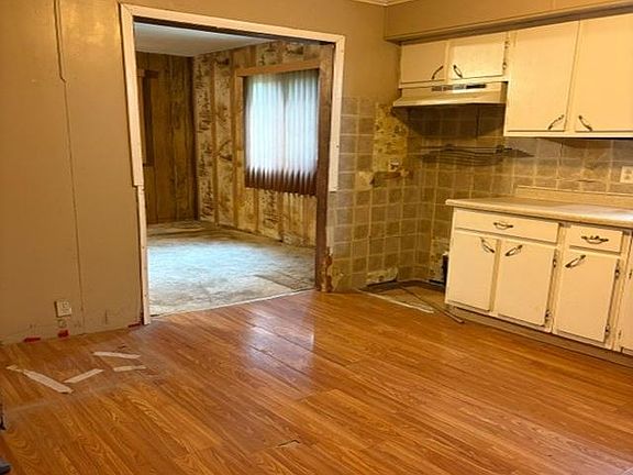 5th image of 434 Freiburger Ave