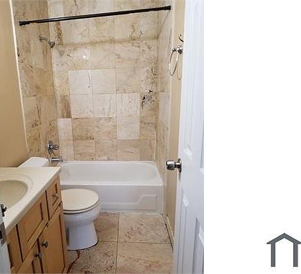 4th image of 848 Jonathon Ct #7-301