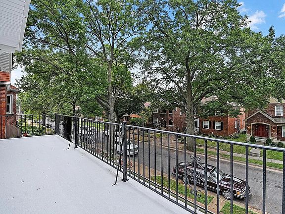 2nd image of 7347 Dartmouth Ave Unit B