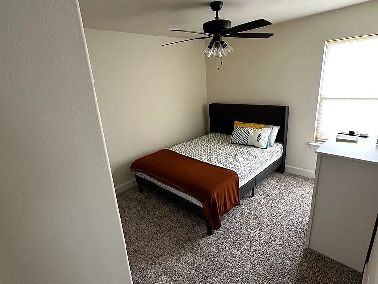 900 Dove Chase Ln — Photo 9