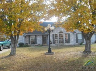105 Sweet Pea Ct, Mount Pleasant, TX 75455