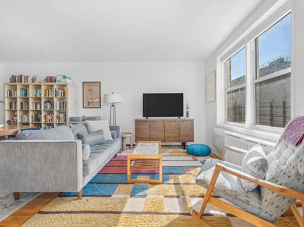 616 E 18th St APT 4B, Brooklyn, NY 11226