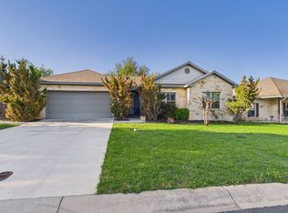 717 Darlington Dr, Fredericksburg, TX 78624