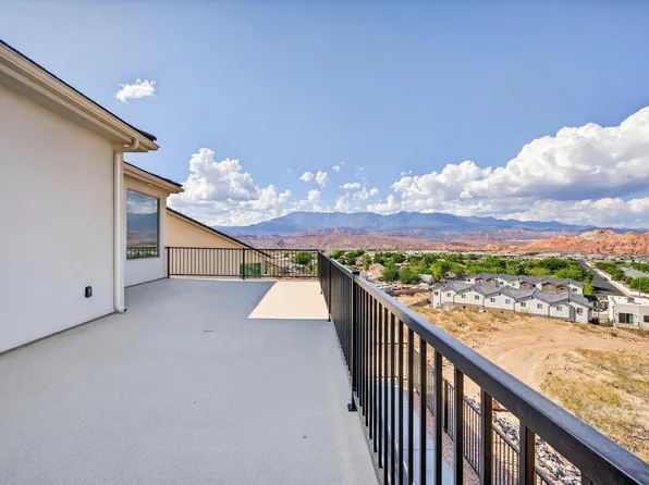 2072 W 320 S, Hurricane, UT 84737