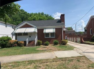 2111 S Benbow Rd, Greensboro, NC 27406