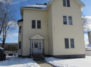 28 Cole St APT 1, Port Jervis, NY