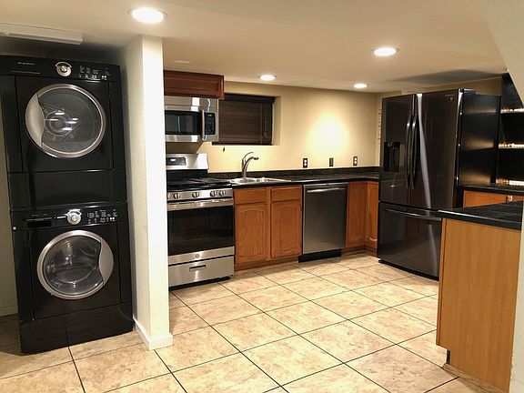 5th image of 3308 N 27th St Unit B