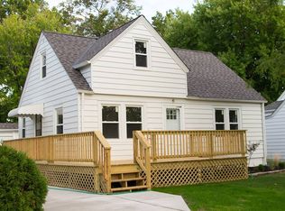 263 E 286th St, Willowick, OH 44095