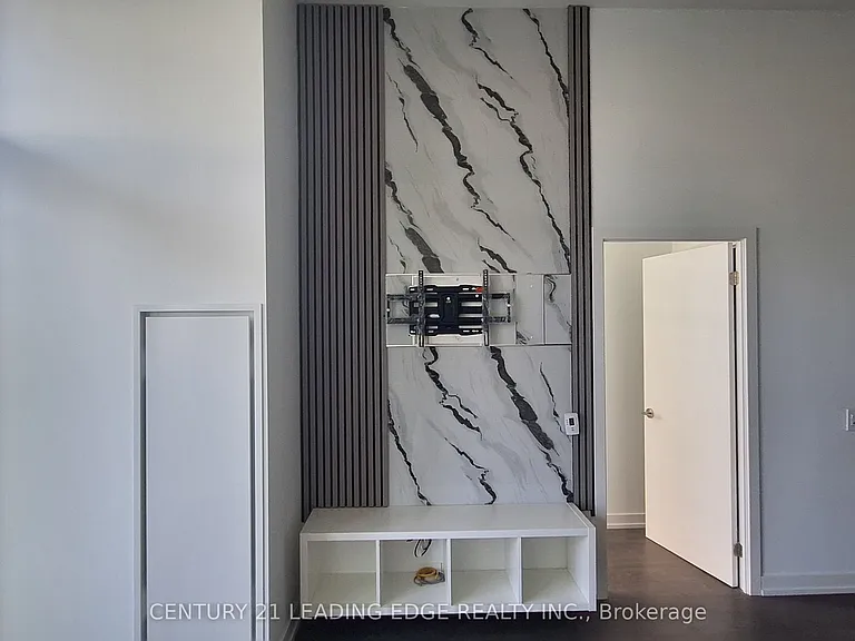 8 Olympic Garden Dr #S902 — Photo 5