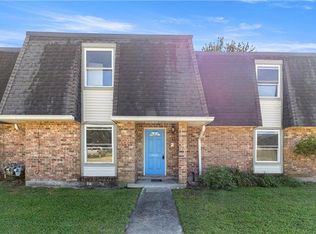 4702 Fairfield St, Metairie, LA 70006