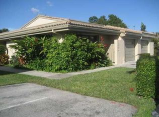 307 Saint Andrews Rd, Hollywood, FL 33021