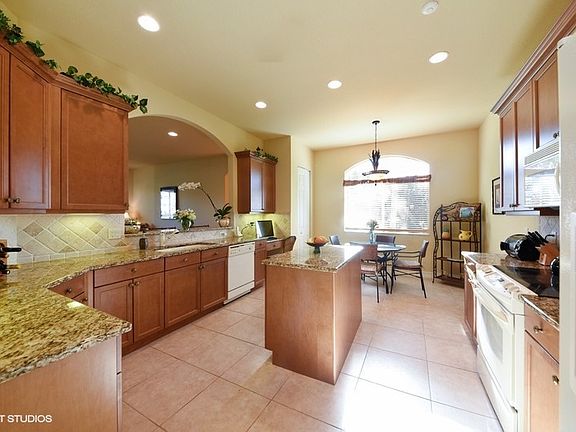 Chefs Eat in Kitchen