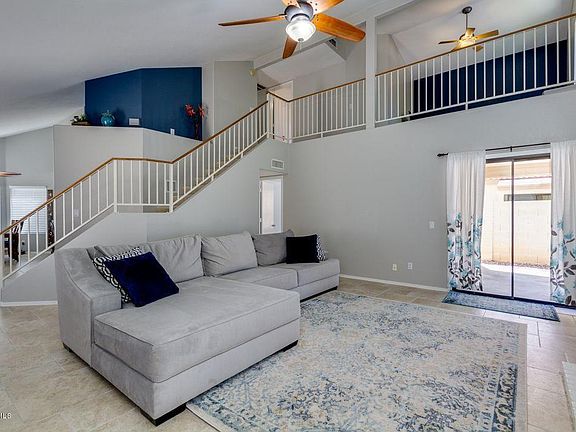 3rd image of 4524 E Wildwood Dr