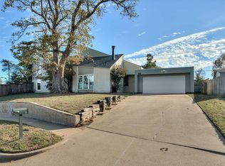 103 Willoway Dr, Norman, OK 73072