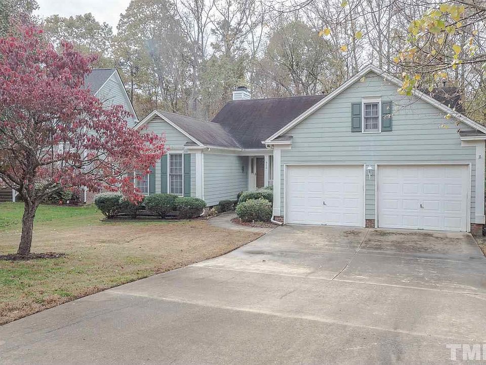 1st image of 913 Clay Hill Dr