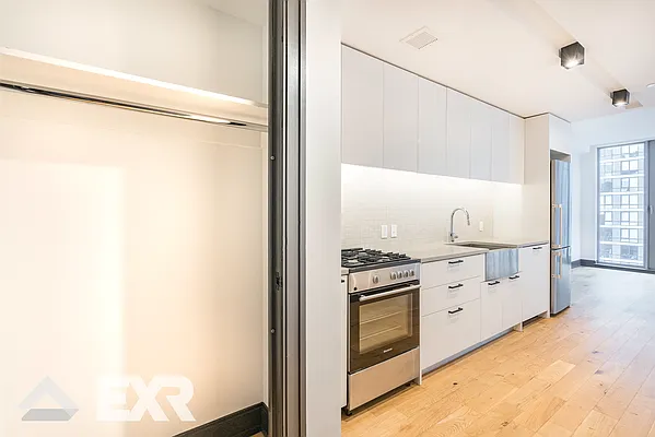 Rented by The KCI Group | media 14