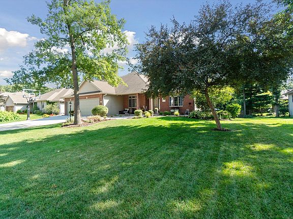 4th image of 4218 Capella Dr