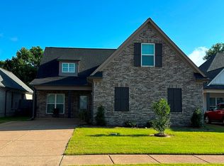 5204 Watson View Dr, Nesbit, MS 38651