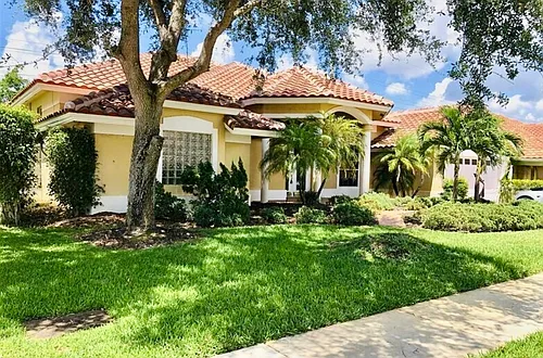 19250 Cloister Lake Ln Photo 1