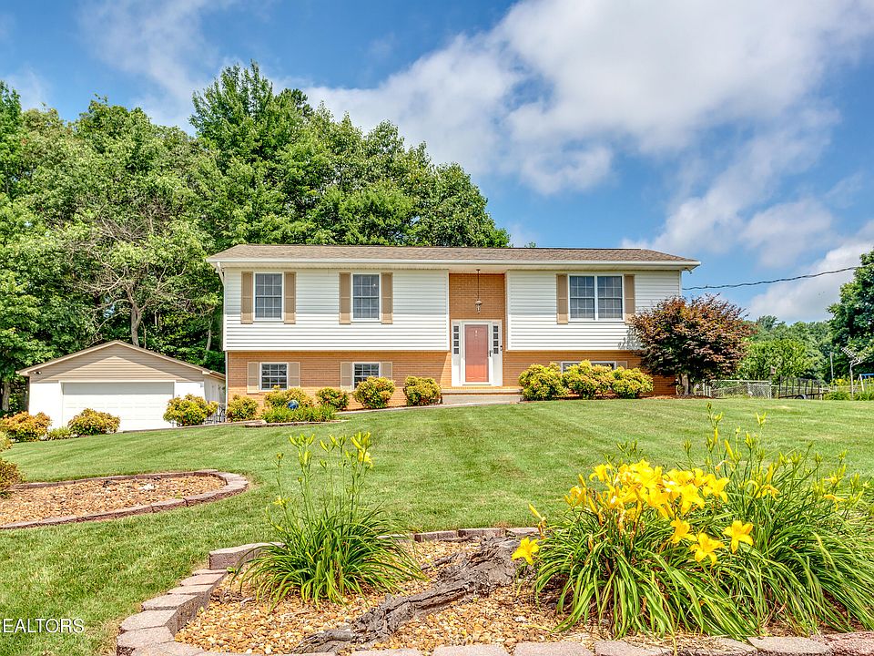 1st image of 142 Highland Dr #130/131