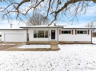 16615 16th Ave, Marne, MI 49435