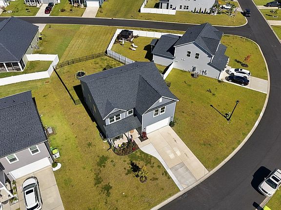 3rd image of 3039 Palma Way