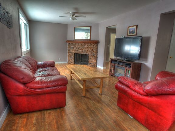 5th image of 38 Cuyuna Dr
