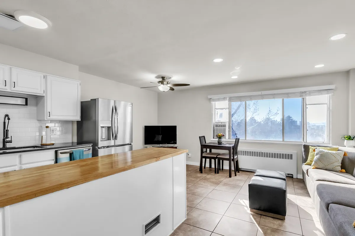 Building Photo - 130 S 1300 E