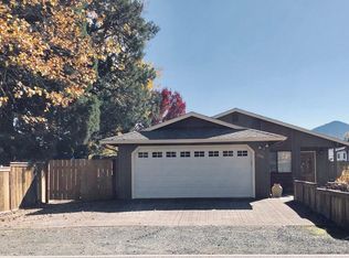 2551 Leonard Rd, Grants Pass, OR 97527