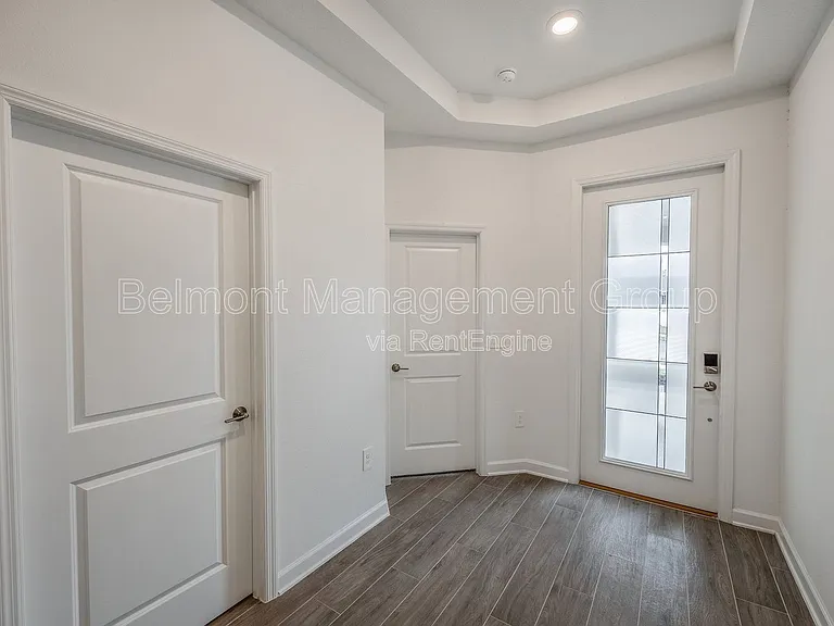 11629 Language Way — Photo 3
