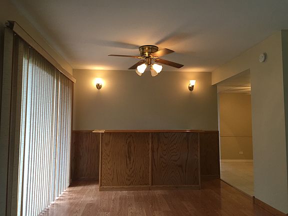 4th image of 15806 Terrace Dr #Ro1
