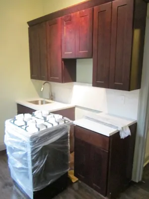 Rented by Full Time Management | media 9